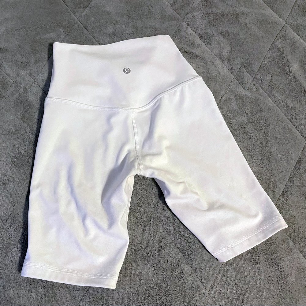 Lululemon Align High-Rise Short 8" - Size 2